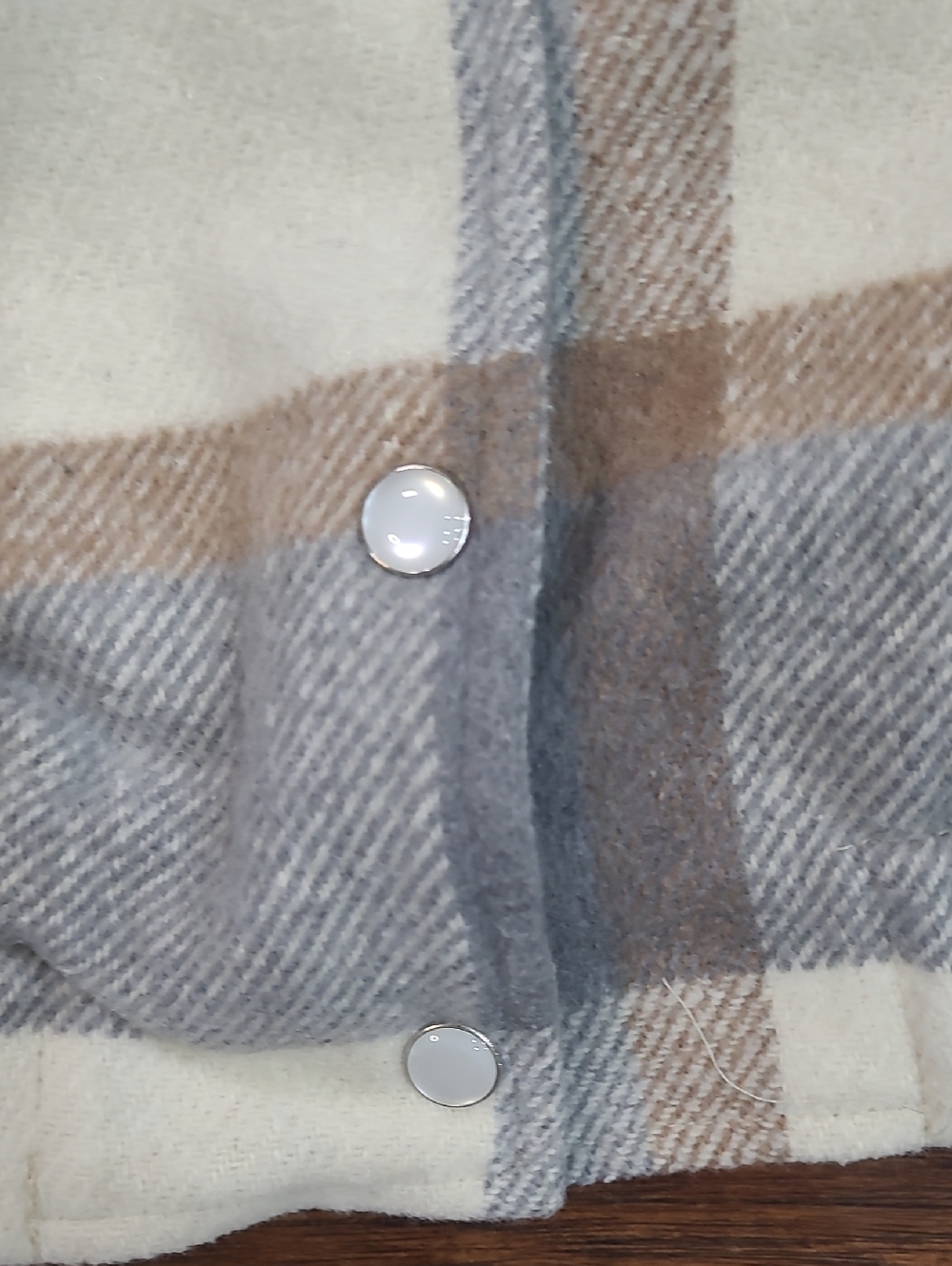 Dear John Plaid Button-Up Jacket - Cream & Gray Size  Large - Picture 4 of 7